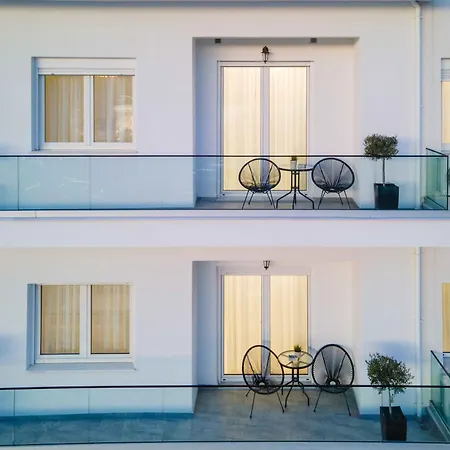 Arcade 2nd Floor - 2br Apartment