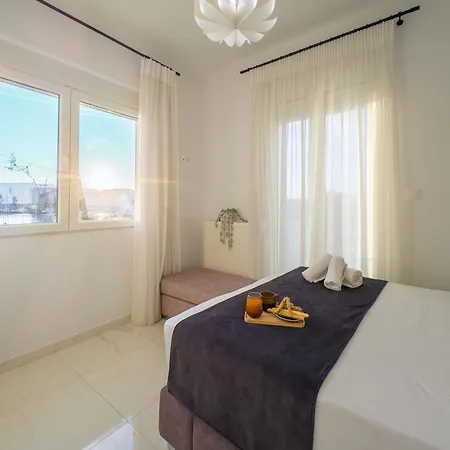 Blue Horizon 2nd Floor - 2br *